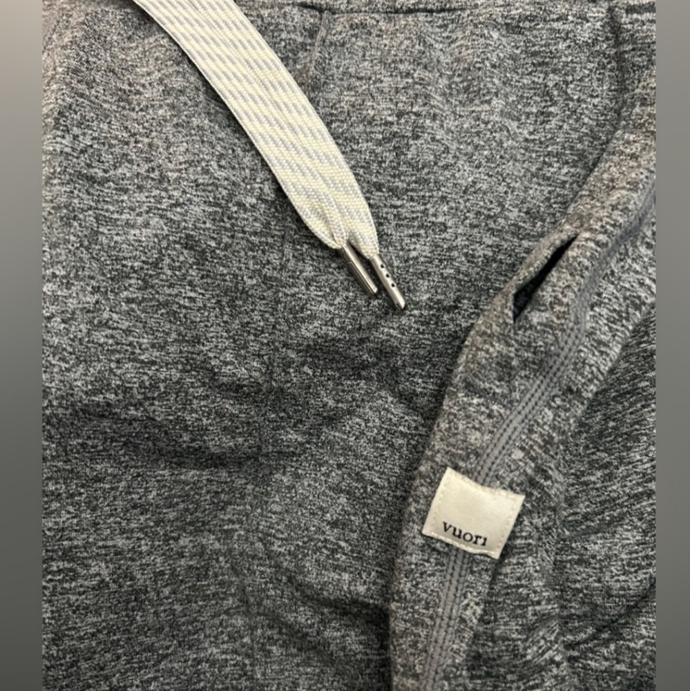 EUC Vuori Performance Pants